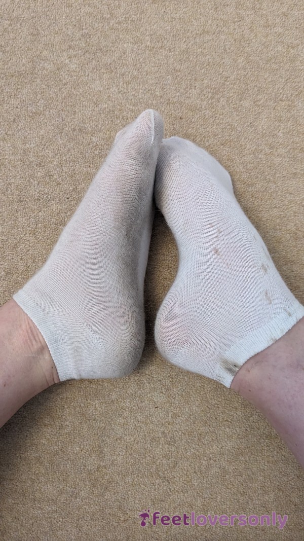 Mud Spattered White Trainer Socks, Over 24 Hour Wear 💋💋💋