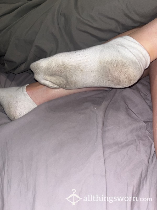 1 Week Worn - White Ankle Socks