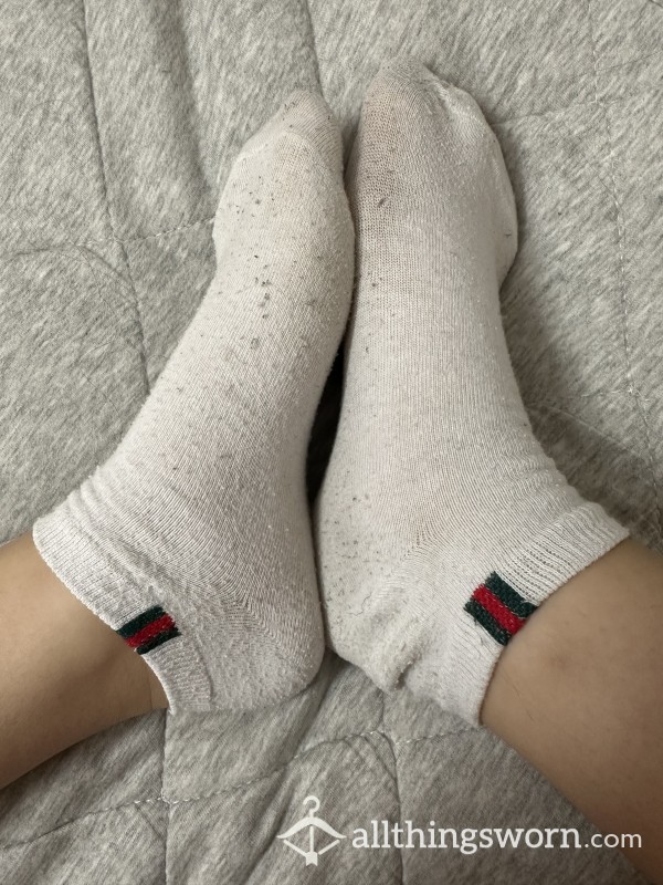 🍑SOLD🍑 10$ Dirty White Socks