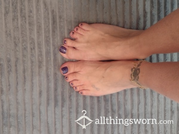 10 Photos Of My Most Recent Pedicure
