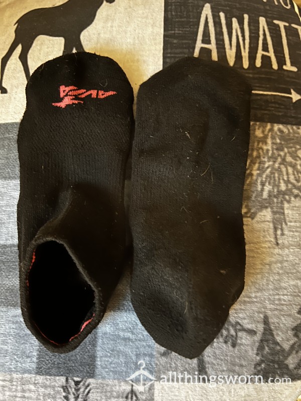 24hr Well Worn Black Socks