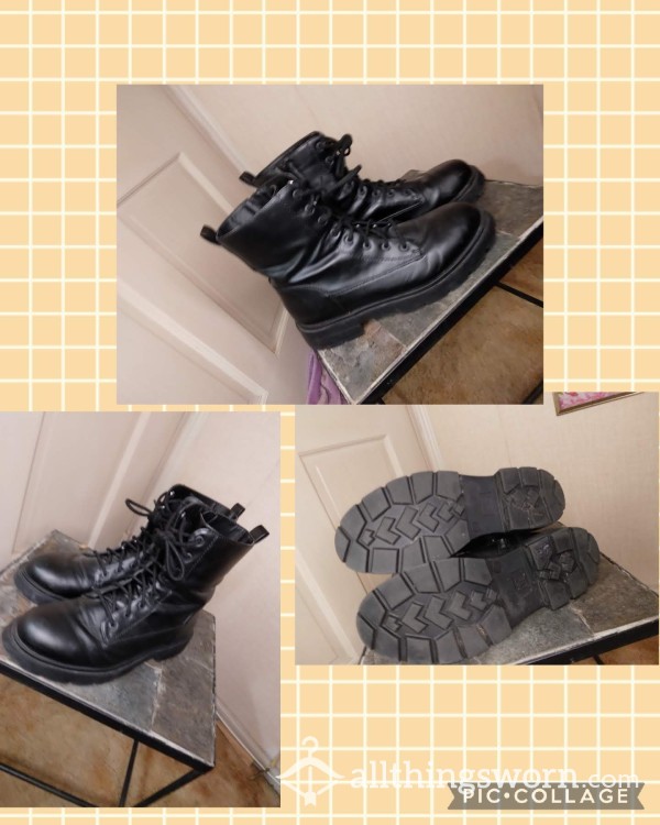 1.5 Year Old Black Leather, Platform, Combat Boots & Work Boots. Size 10[Womens US]