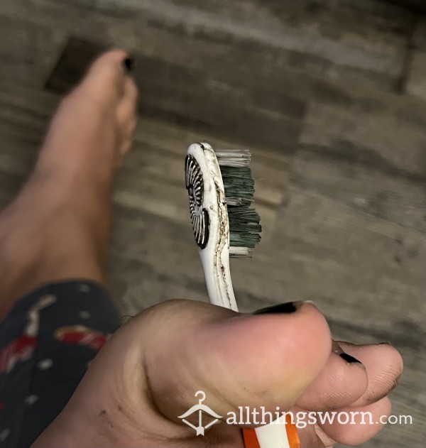 3 Month Used Foot Cleaning Tooth Brush