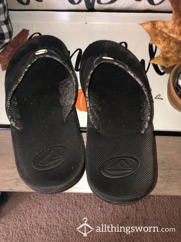 5 Year Old REEF Flip Flops.  Never Washed.