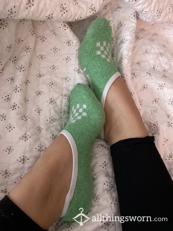 Very Well Worn Green Socks