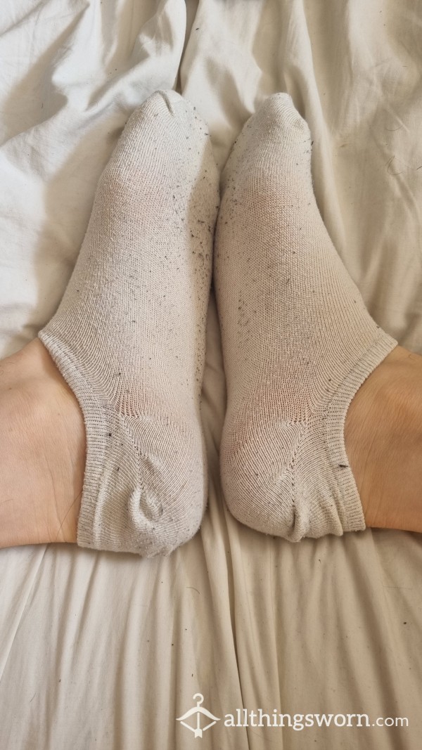 24hr Wear Cream Pop Socks. BUNDLE AVAILABLE!