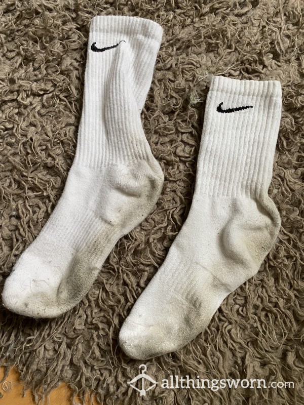 3 Day Worn Nike Socks - SUPER SMELLY 🔥😈