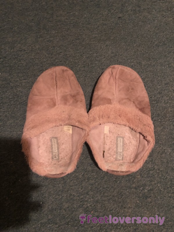 6 Year Old Pink Slippers