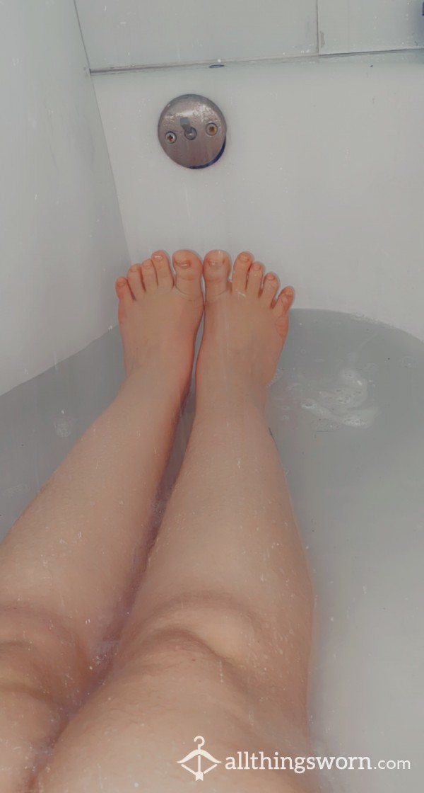 7 Shower Feet Pics