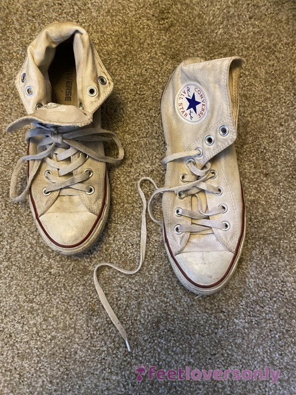8 Year Old Heavily Worn Converse