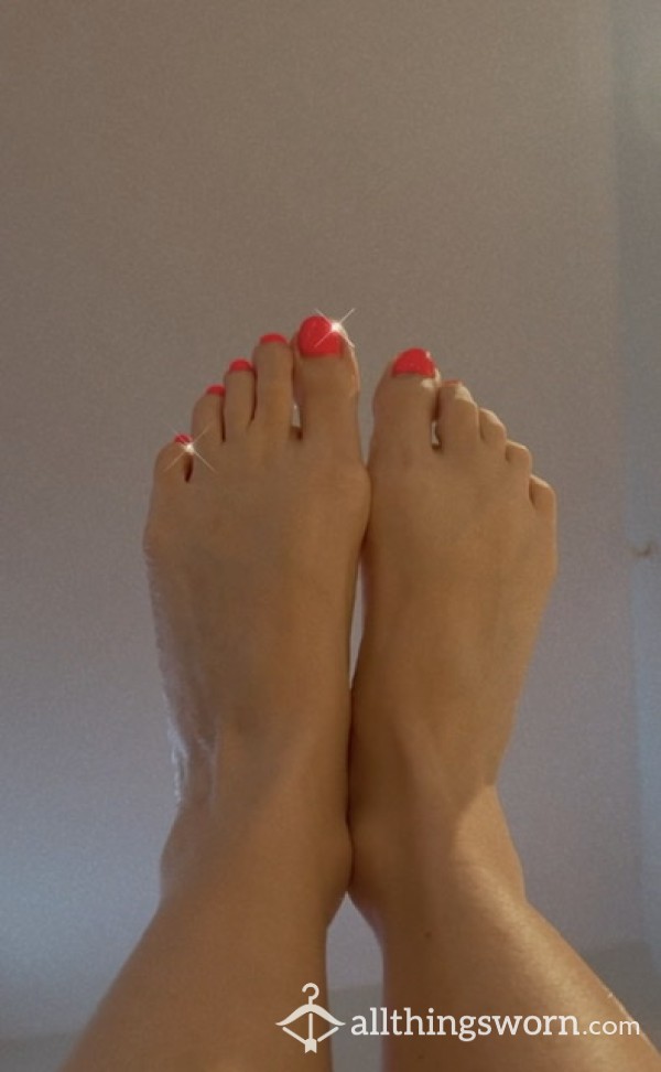 A Must Watch For Feet Lovers!  Shiny Barefoot Amazing JOI With Countdown