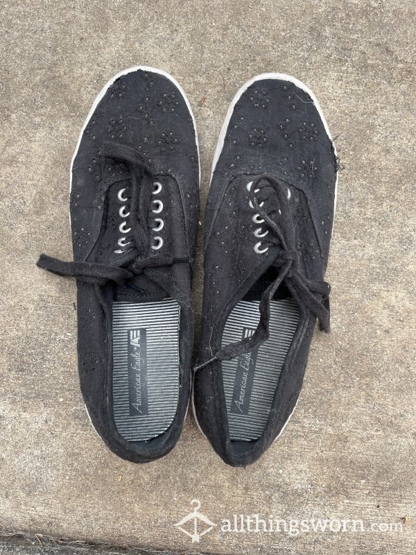 AE Canvas Shoes From A Dog Walker