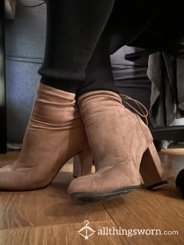 Ankle Boots Worn