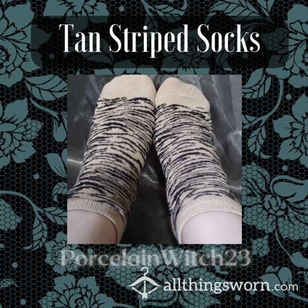Ankle Socks: Tan Striped