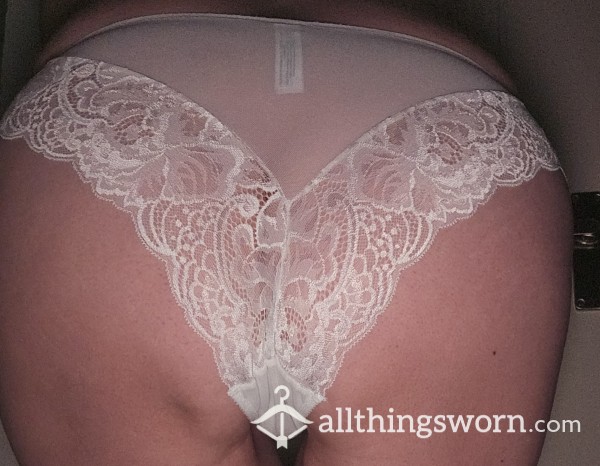🤍 Ann Summers White, Lace And Mesh Full Back Panties 🤍