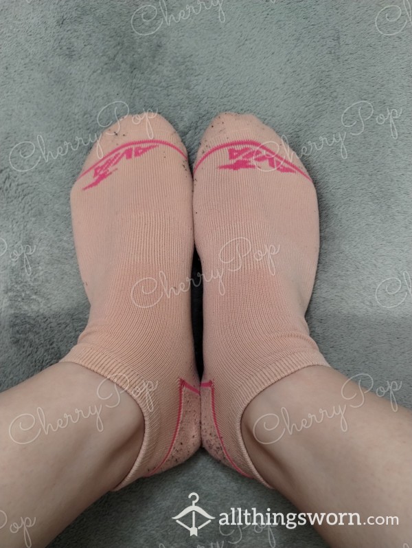 Old Avia Peach Athletic Ankle Socks