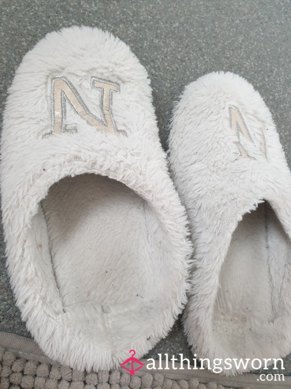 Beautifully Smelly, Well Worn Slippers, N For November (my Birth Month)even Have A Slight Wear Hole In Them And Toe Imprints