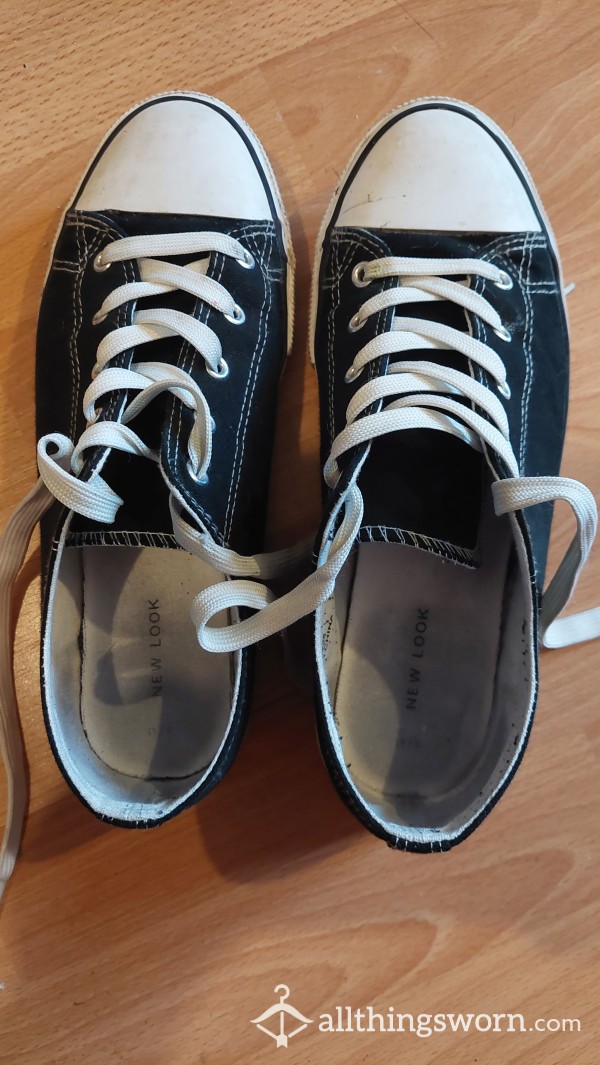 Black And White Converse Style Trainers Size 8