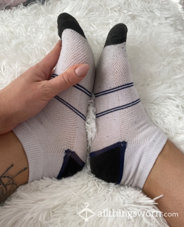 Black And White Socks 🤍🖤⚽️