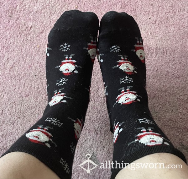 Black Christmas Cotton Crew Socks- 3 Day Wear 🎄