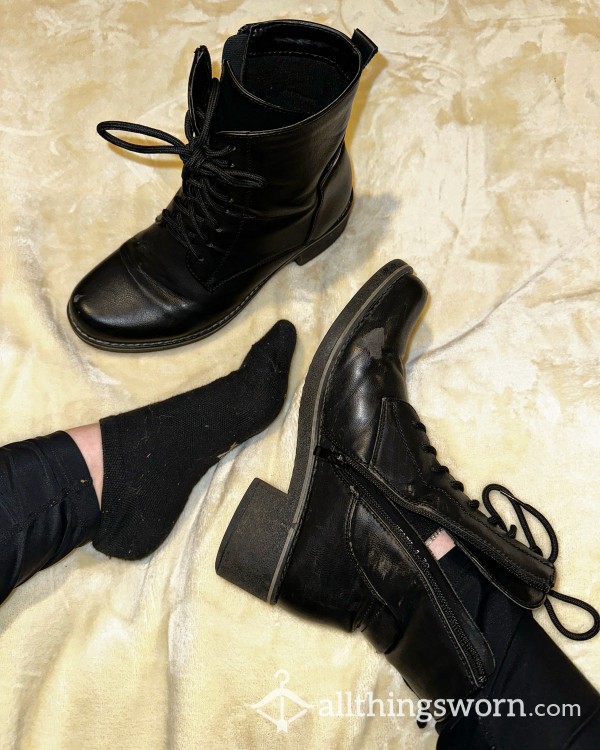 Black Combat Walking Boots