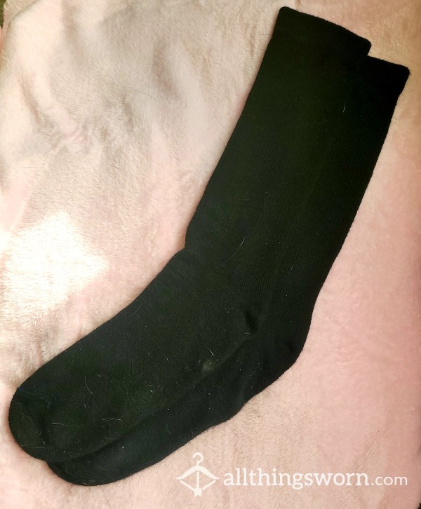 Black Diabetic Knee Socks. Worn All Day At Work (12hrs) Cleaning Prominent Houses As A Maid. Both Shoes And No Shoes, Carpet And Tile.