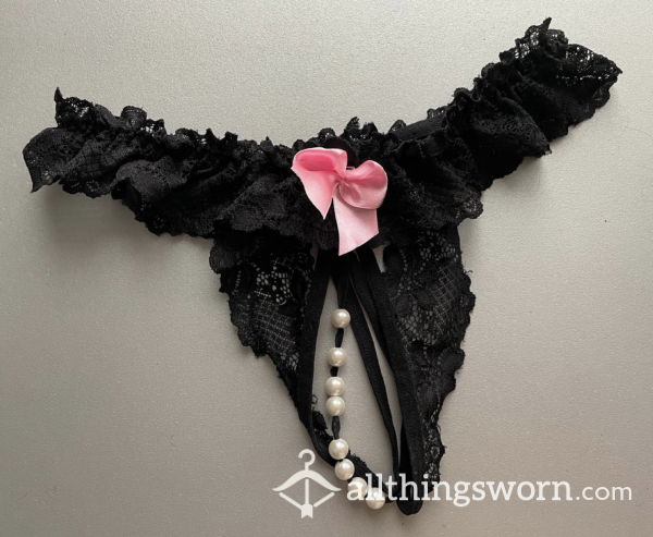 🐚 Black Lace Crotchless Thongs With Pearls 🐚
