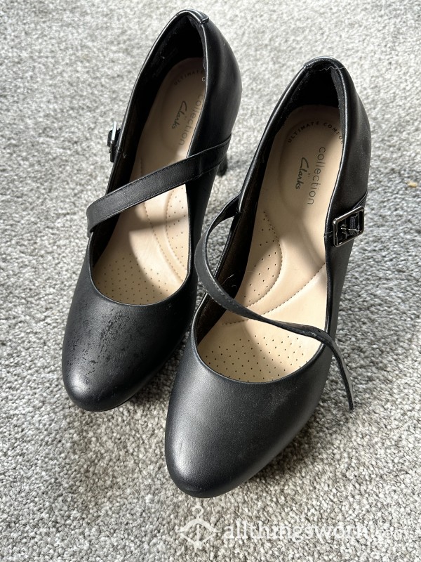 Black Mary Jane Heels