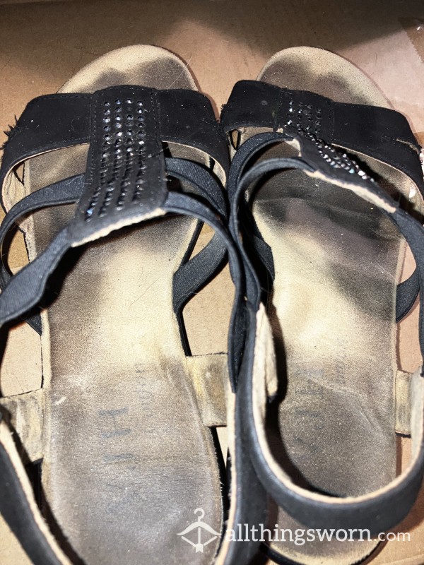 Black Sandals! Size 6