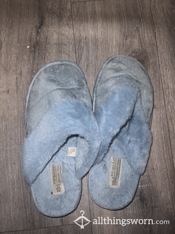 Black Smelly Slippers