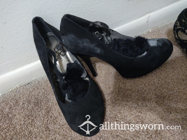 Black Well Used High Heels And Photo Set!