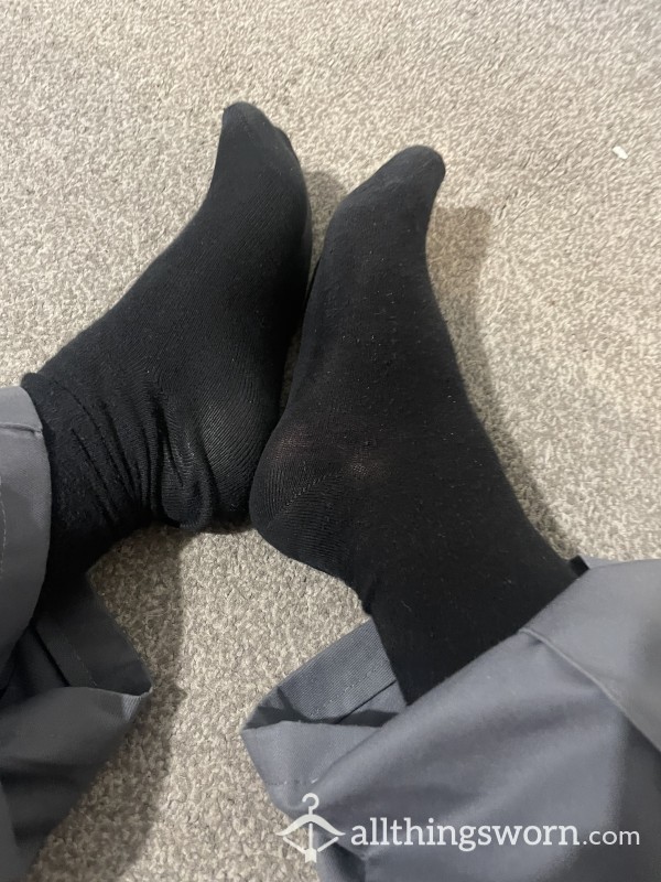 Black Well Worn Stinky Work Socks 🧦🥴😮‍💨