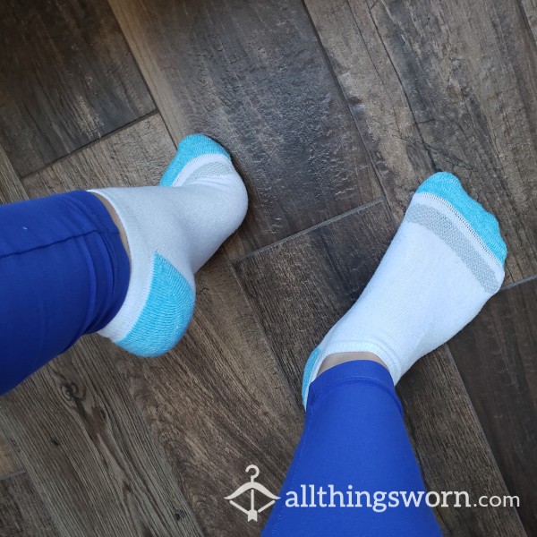 10 Photos Of Blue And White Low Cut Socks On My Feet