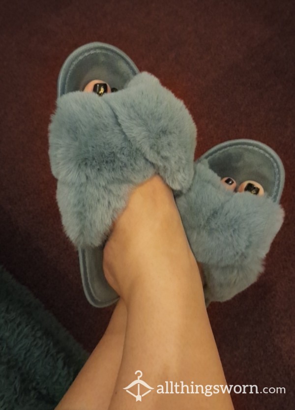 Blue Fluffy Open-toe Slide On Slippers
