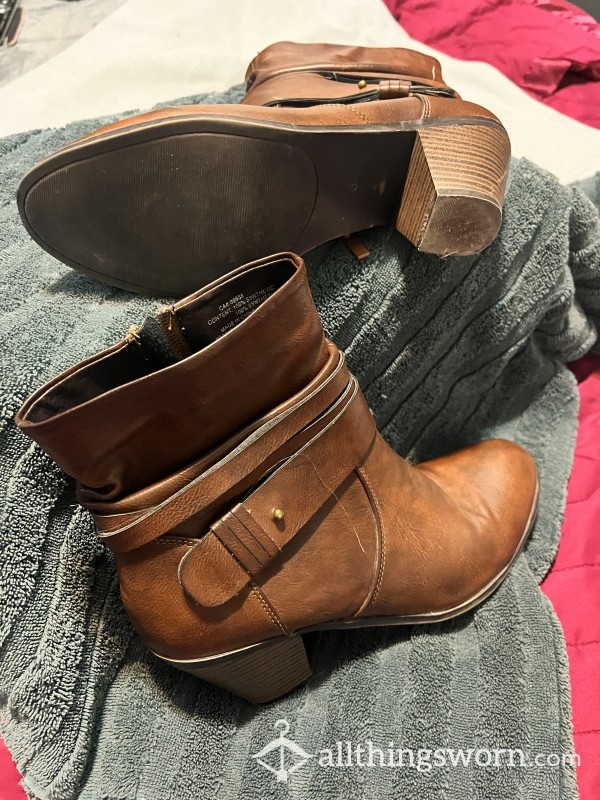 Brown Ankle Boot (8)