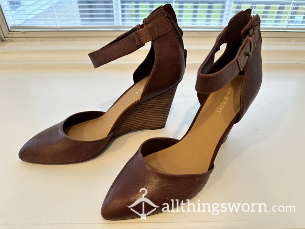 Brown Leather Wooden Wedge Heels