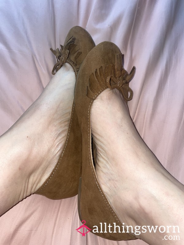 Brown, Sweaty Smelly, Stinky Flats Flat Shoes