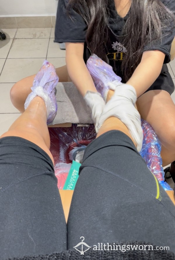 Calf Massage During Pedicure While My Feet Are In Paraffin