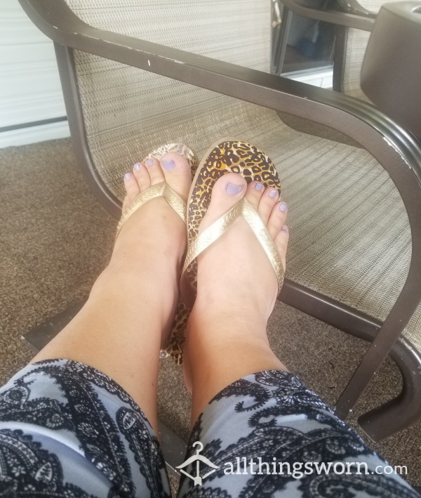 Cottage Life Feet Pic Series Part 2