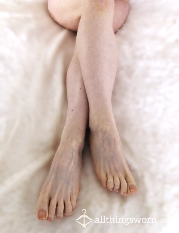 Nude Feet Custom Photo Set...