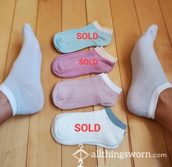 Cute 2 Colors Ankle Socks Ready To Be Worn For You😉
