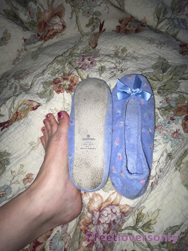Cute Floral Slippers, Stinky Smelly, Filthy, Dirty