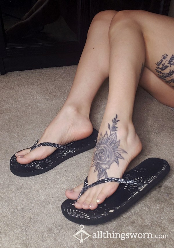 Dirty Old Foam Floral Black Flip Flops Tiny Tattooed Small Petite Japanese Feet