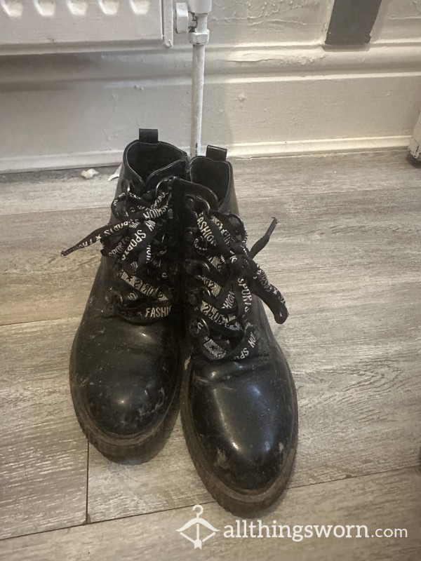 Dirty Smelly Boots