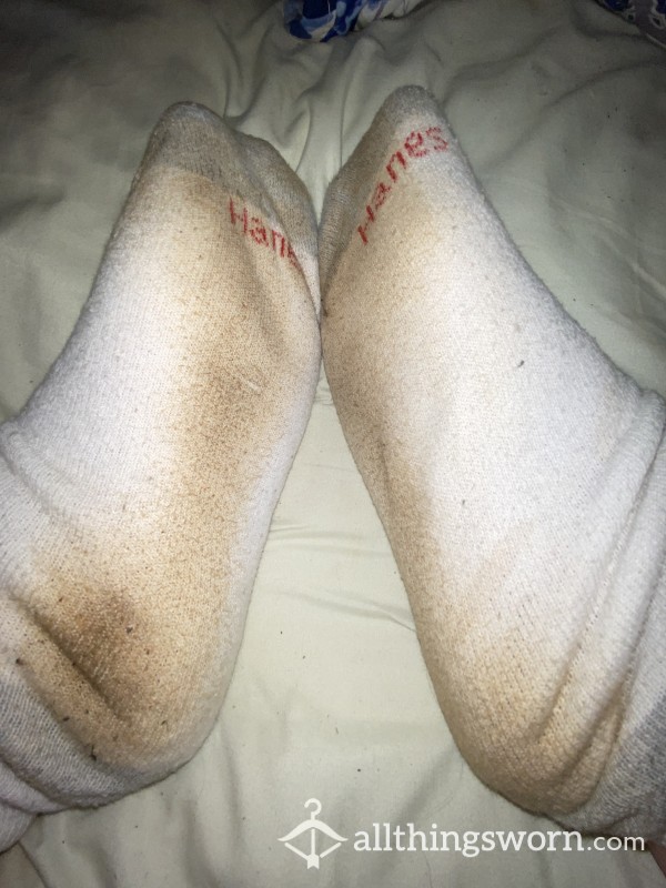 Dirty White Mens Athletic Socks Worn 2 Days ❤️