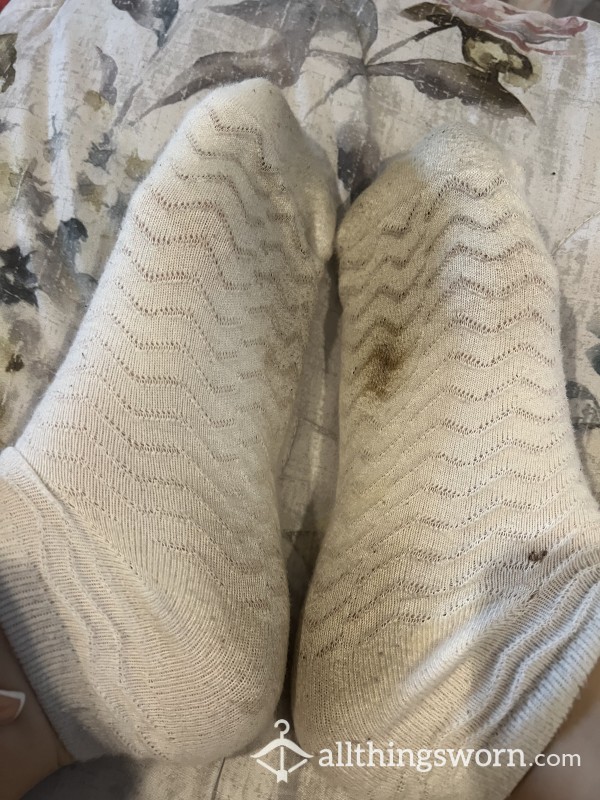 Dirty White Patterned Ankle Socks