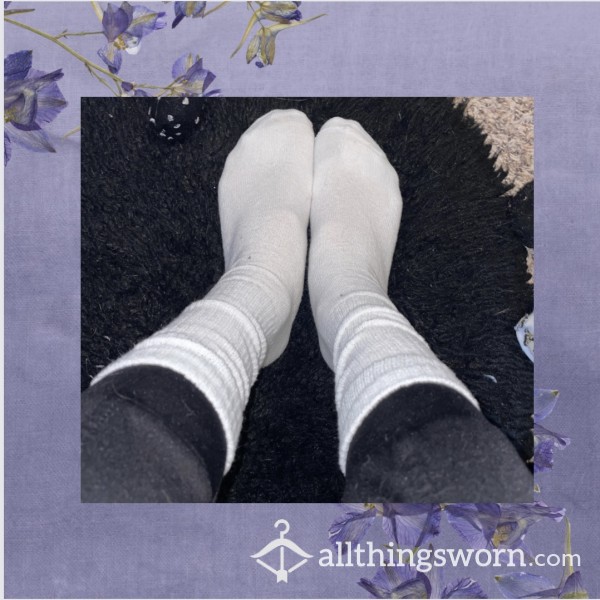 48hr Wear Dirty White Tube Socks 🧦