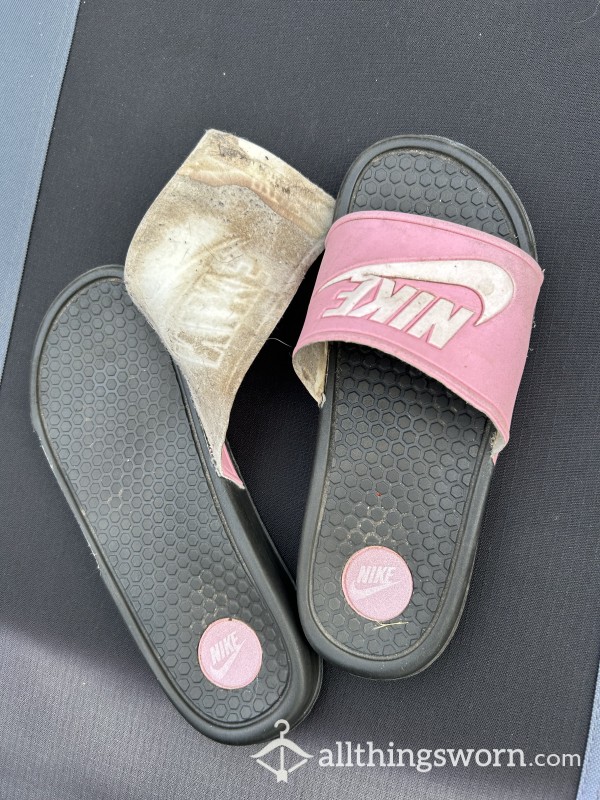 💕✨ Dirty Trashed Sliders || Nike ✨💕