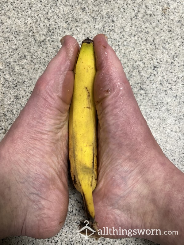 Dual Sellers Barefoot Bananas Squish