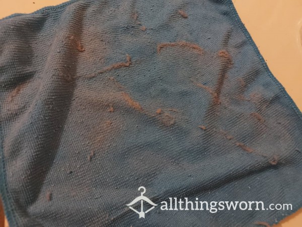 Dusty Microfibre Cloth